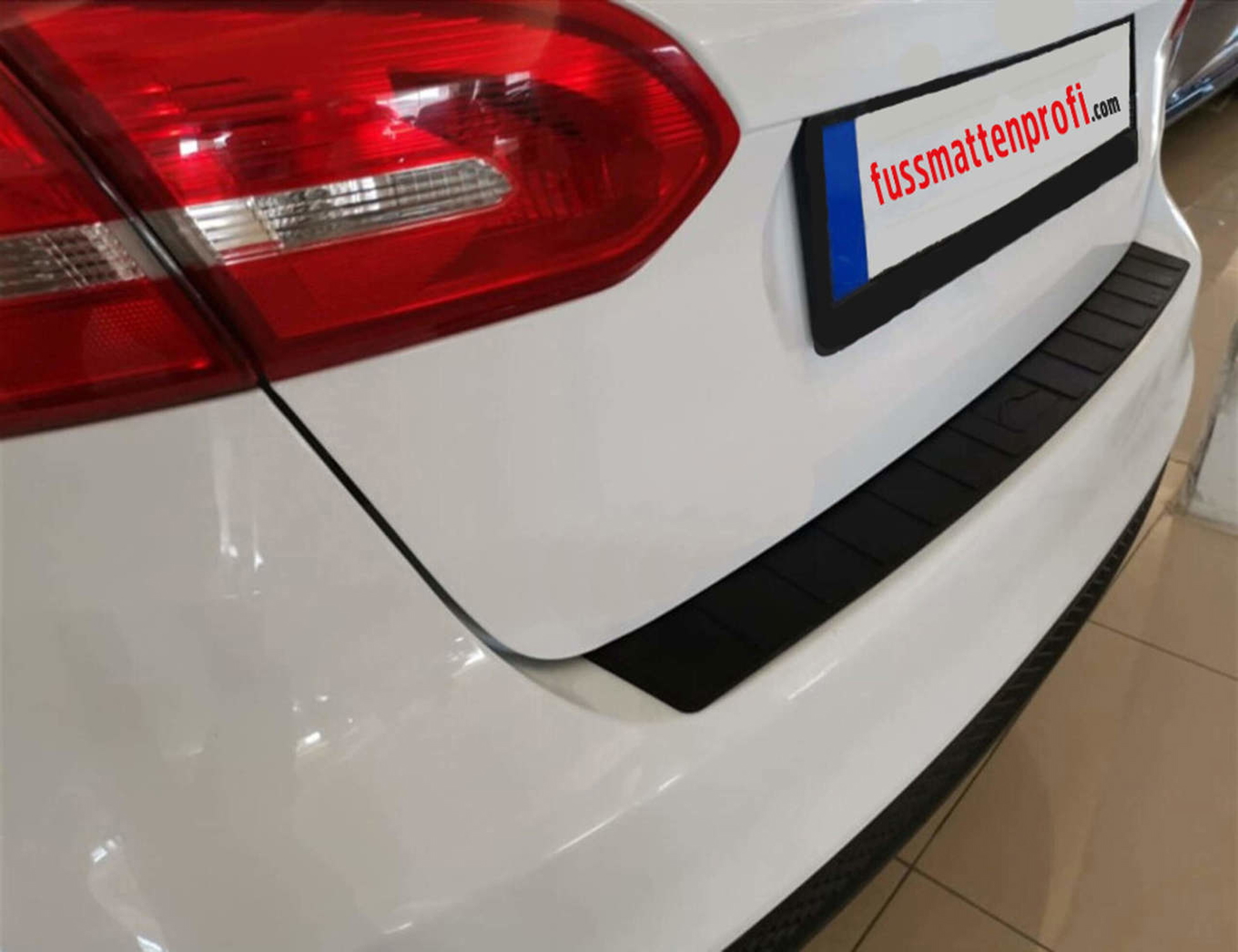 Gepäckschwelle Innenschutz aus ABS Kunststoff in schwarz Passend für Dacia Duster Bj 2009-2018 2